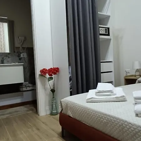 La Maison Dello Stretto 3* Mesyna