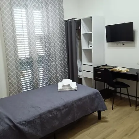La Maison Dello Stretto Pensjonat